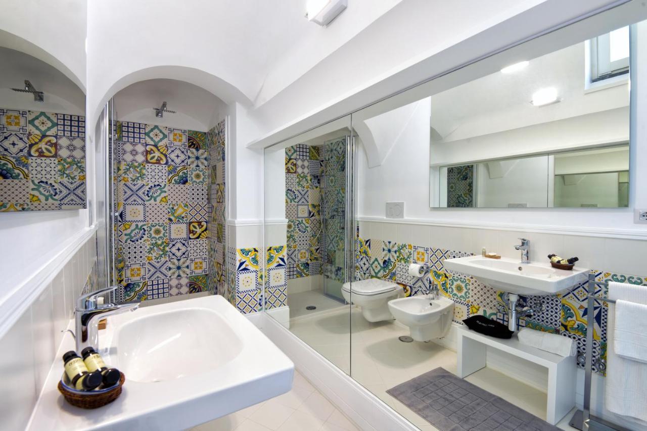 Amore Rentals - Palazzo Della Storia Amalfi Exterior foto