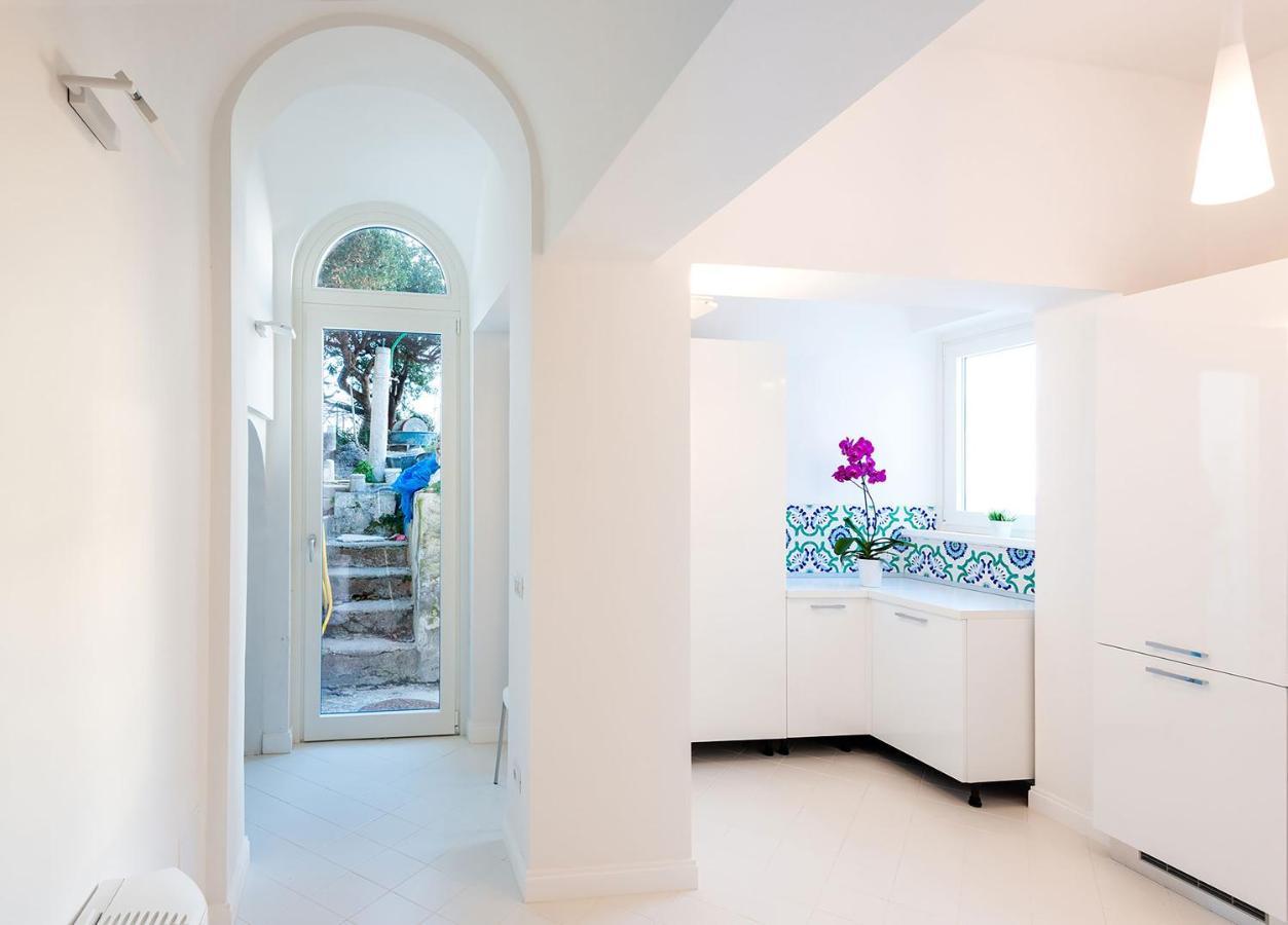 Amore Rentals - Palazzo Della Storia Amalfi Exterior foto